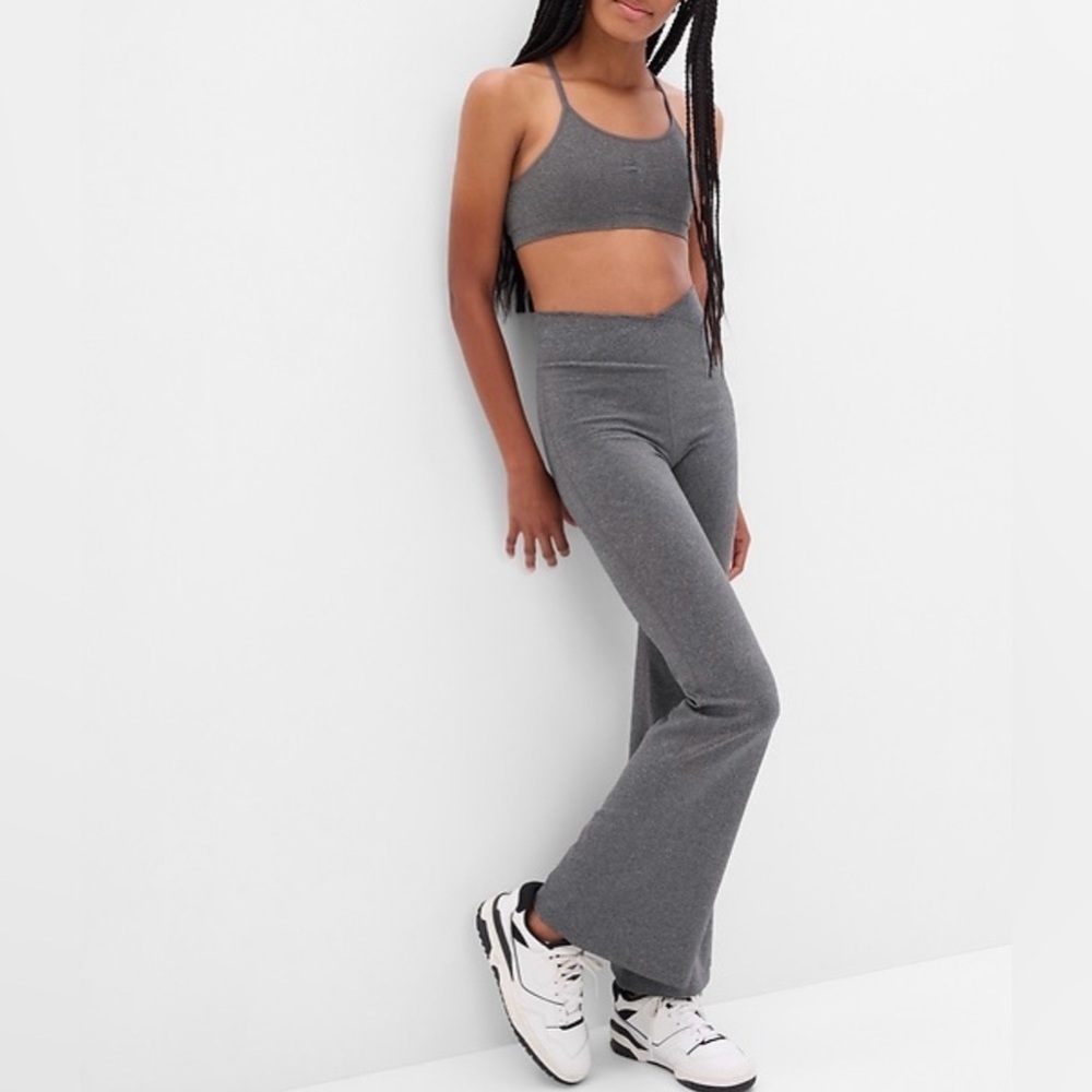 GAP‎ Fit Teen Crossover Flare Leggings